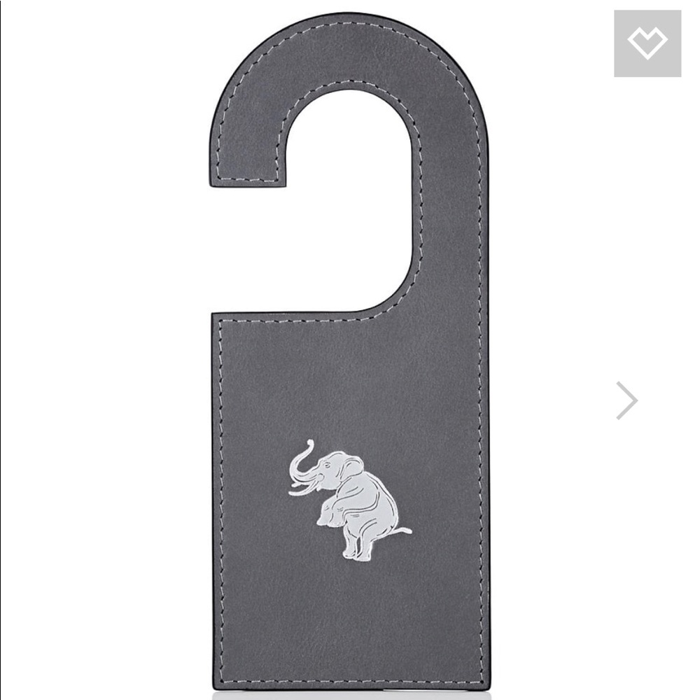 NEW Genuine Leather Connor door hanger grey Barneys
